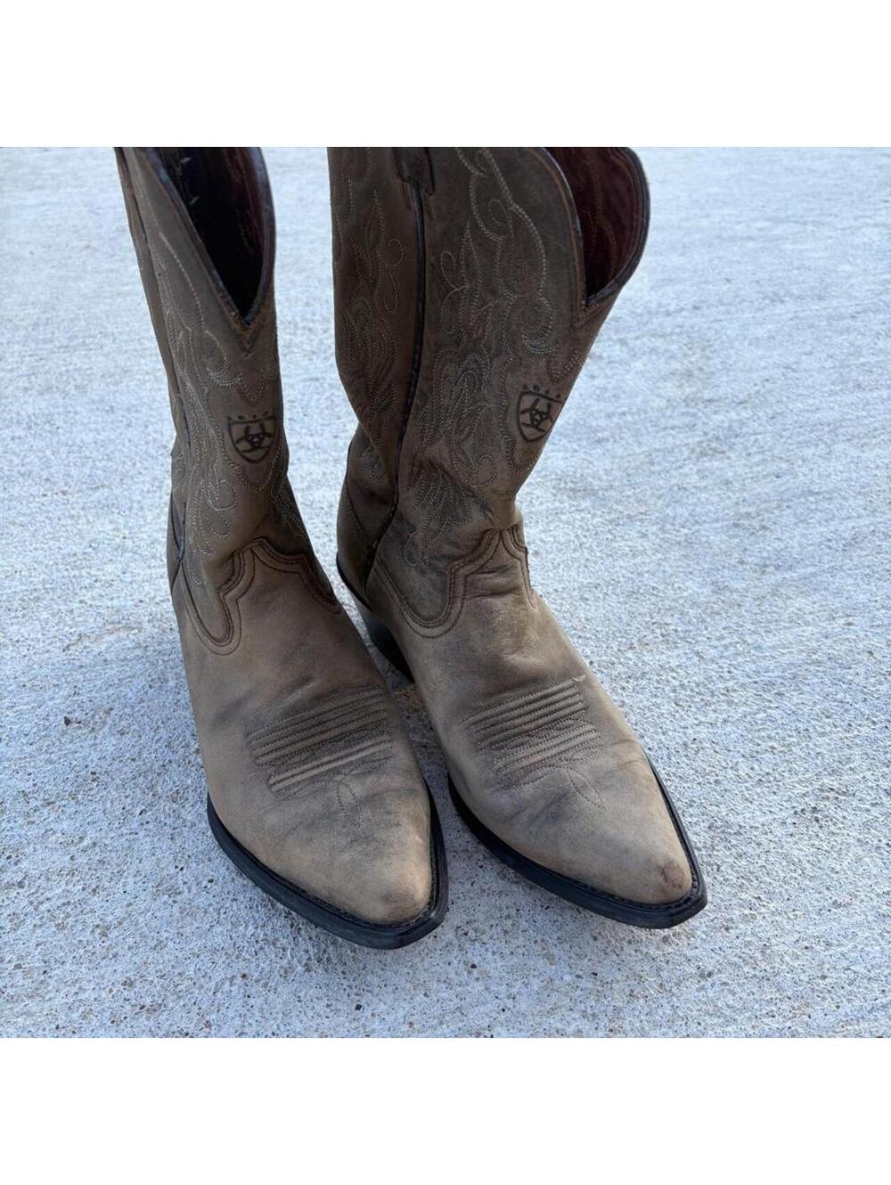 Ariat Women's Brown and Tan Boot